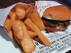 -FATBURGER 特富客汉堡(外交公寓店)