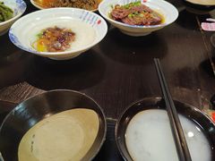 -蓝田九大碗民俗食府(蓝田店)