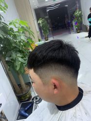 -贝勒爷专业男发