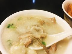 -伍湛记 · 广州老字号(龙津中路店)