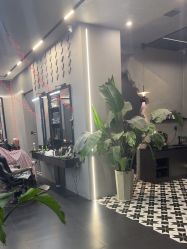 -老肖男士理发店