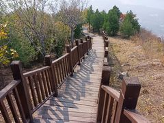 -北京十三陵国家森林公园蟒山景区