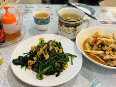 -汗腾格里·风味餐厅(新疆驻京办店)