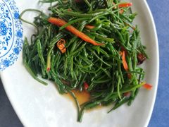 凉拌沙葱-蒙亨·手把肉·蒙古包文化主题餐厅(天恒广场店)