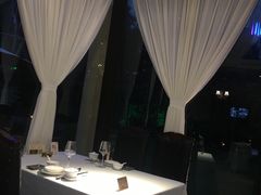 靠窗位-老洋房花园饭店(绍兴路店)