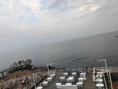 -北戴河碧螺塔海上酒吧公园