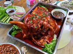 -溢心园香河肉饼总店