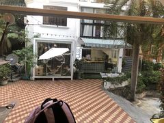 -有猫主题·治愈系猫咖(曾厝垵店)