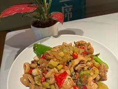 酸菜炒肥肠-上上席川菜(凯德乐峰广场店)