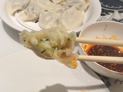 -东方饺子王臻味餐厅(新嘉坡城店)