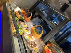 -野山舂·贵州现舂酸汤牛肉(民生路店)