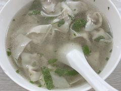 -周震馄饨