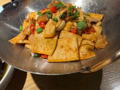 -呷湘厨·鱼汤捞饭·剁椒鱼头·辣椒炒肉(国家会展中心店)