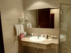 -西港航空酒店(银川南门广场机场巴士店)