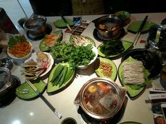 -一叶一世界·素食餐厅(锦华万达店)
