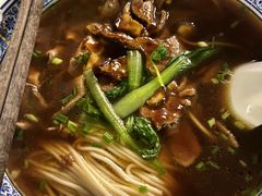 -沪西老弄堂面馆(定西路店)