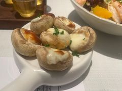 -春树下·树屋花房西餐厅(罍街AS1980店)