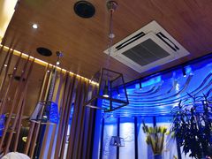 -老板恋上鱼(恒隆广场店)