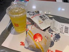 怡泉+c-麦当劳(四川北路店)