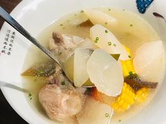 -有红鸡毛店·川菜(建设路店)