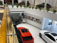 -杭州中沃沃尔沃4S店(滨江区店)