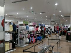 -优衣库(郑州丹尼斯大卫城店)