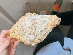 杏仁可颂-RUSON(黄龙店)
