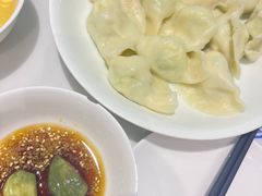 西葫芦鸡蛋水饺-东方饺子王(大屯路店)