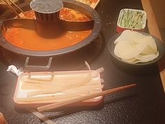 -晓宇重庆火锅(西安荟聚店)