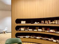 -涨巢·潮玩水疗局