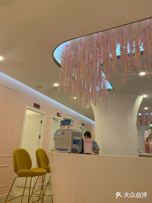 kaiyun开云体育深圳鹏程医院整形科收费标准很新很新的一览-隐唇裂修复案例