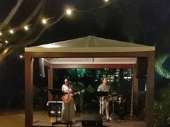 -三亚艾迪逊酒店·海滩烧烤 BARBACOA·现场乐队·浪漫晚餐·烧烤海鲜