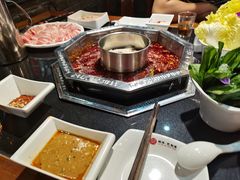 -陆派巴倒烫火锅(城东店)