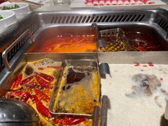 -海底捞火锅鲜切牛肉主题店(长寿路店)
