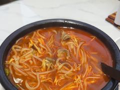 -沁麦源过桥米线(总店)