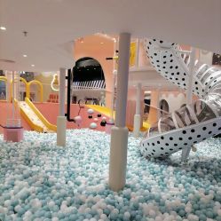 -奈尔宝家庭中心·亲子餐厅(鄞州万达店)