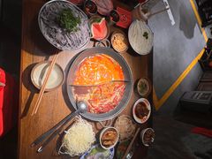 -萍姐火锅·公路夜市(打浦桥日月光店)