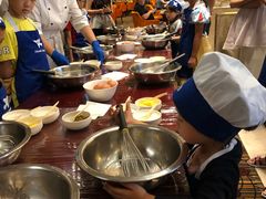 -东西风牛排馆周末烧烤自助(首都机场希尔顿店)