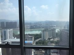 -张家界荷花国际机场
