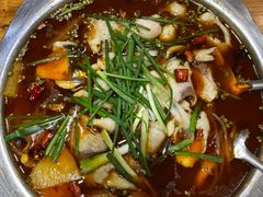 -乡土特色.冷锅鱼.牦牛肉汤锅