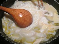 -九锅一堂酸菜鱼(新南凯德直营店)