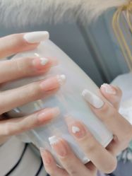 -尤米一站式美甲美睫