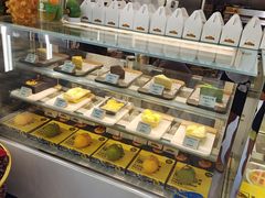 面包甜点陈列柜-猫王榴莲世家(三里屯SOHO商场店)