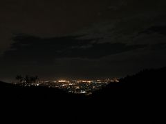-鬼笑石后山停车场