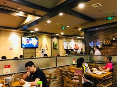 大堂-喇喇排骨火锅·传统韩式脊骨汤(望京西园总店)