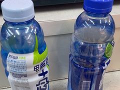 -全家便利店(愚园路六店)