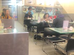 大堂-义顺牛奶公司