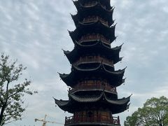 -龙华寺
