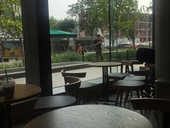 -星巴克臻选(北京世贸天阶店)