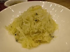 -侬佳蒸菜馆(听潮店)